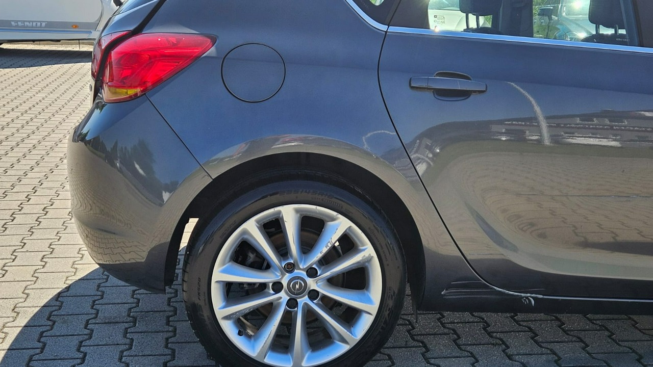 Opel Astra - obrazek 19