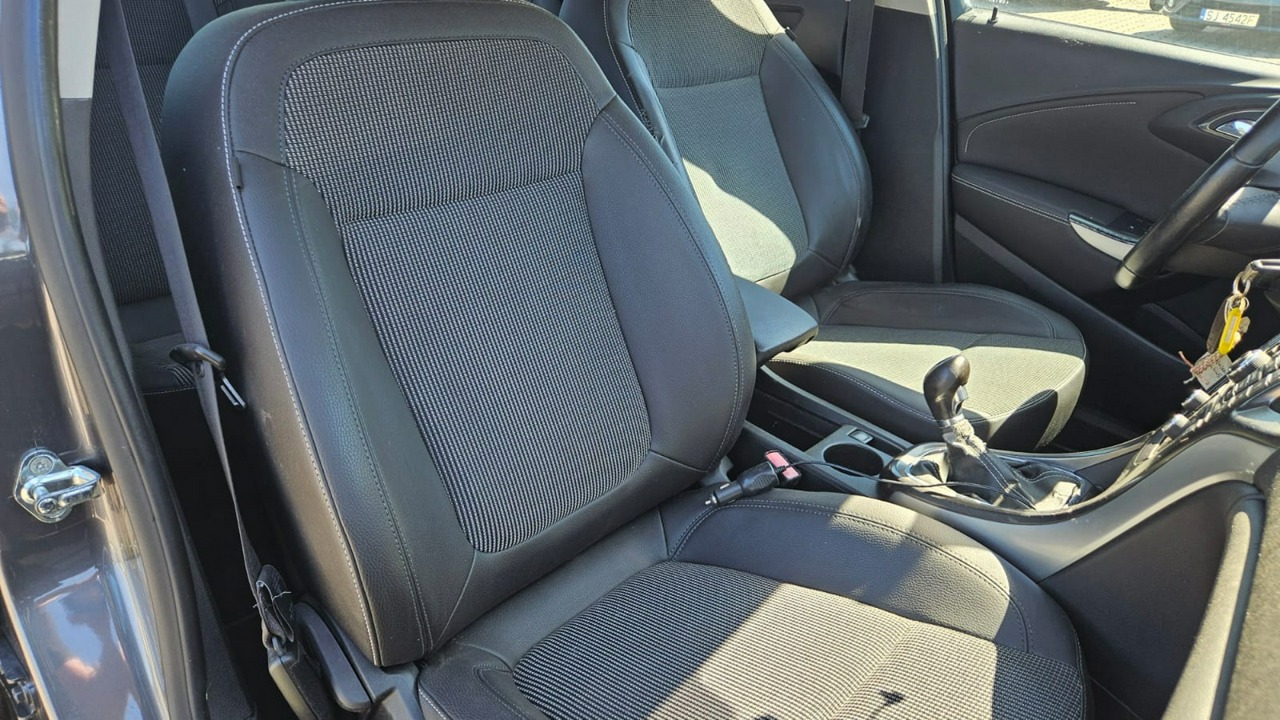 Opel Astra - obrazek 14