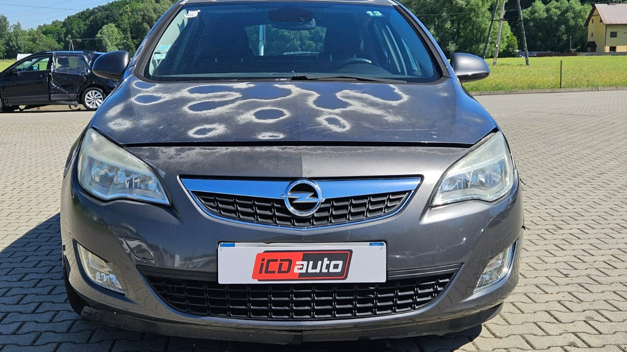 Opel Astra - obrazek 2