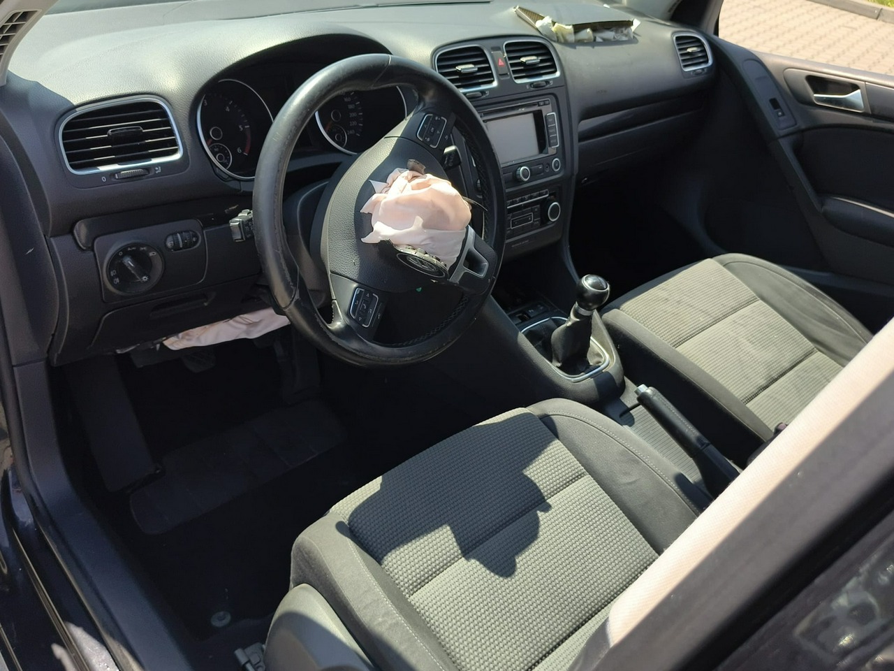 Volkswagen Golf - obrazek 10