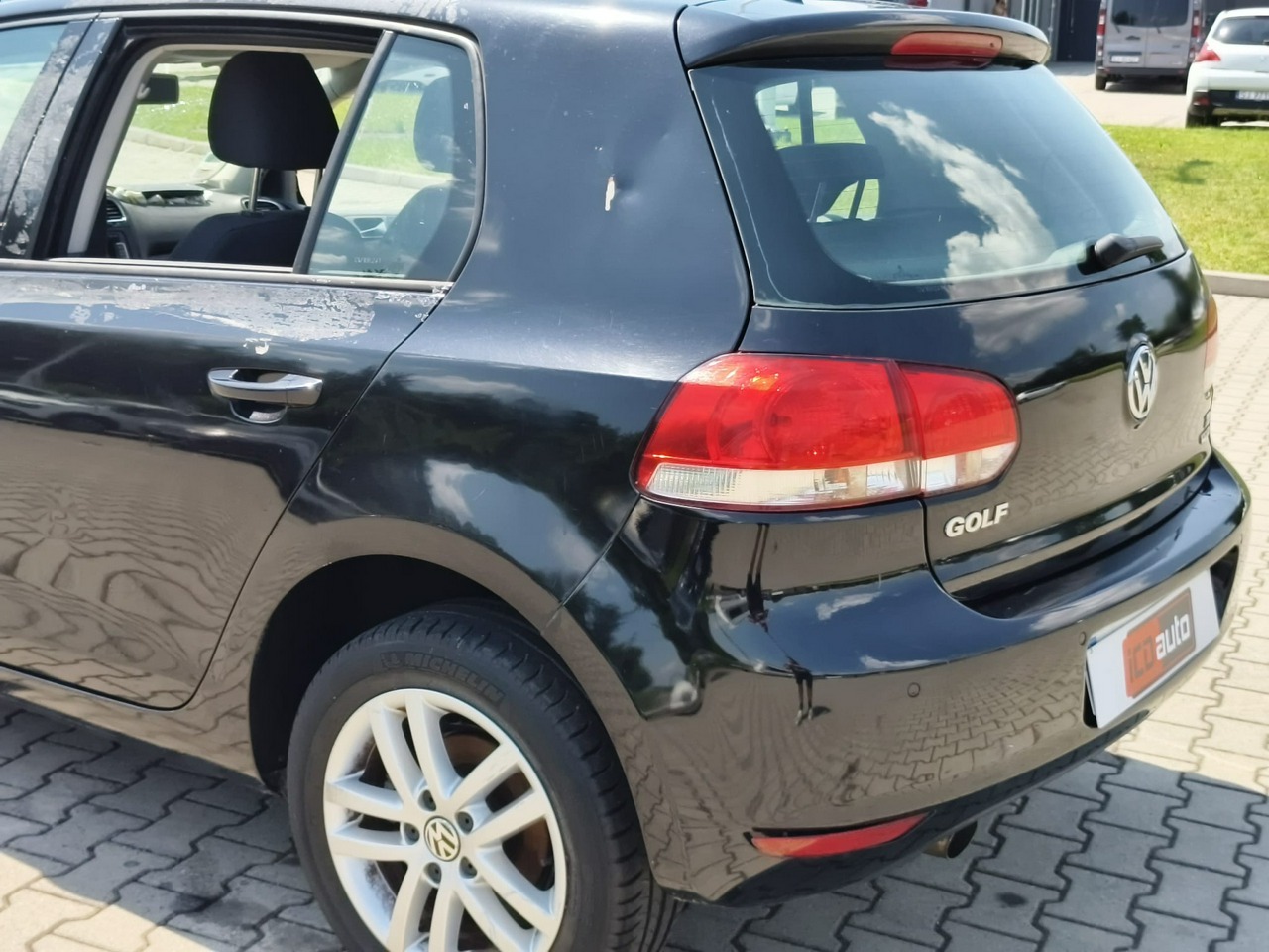 Volkswagen Golf - obrazek 25