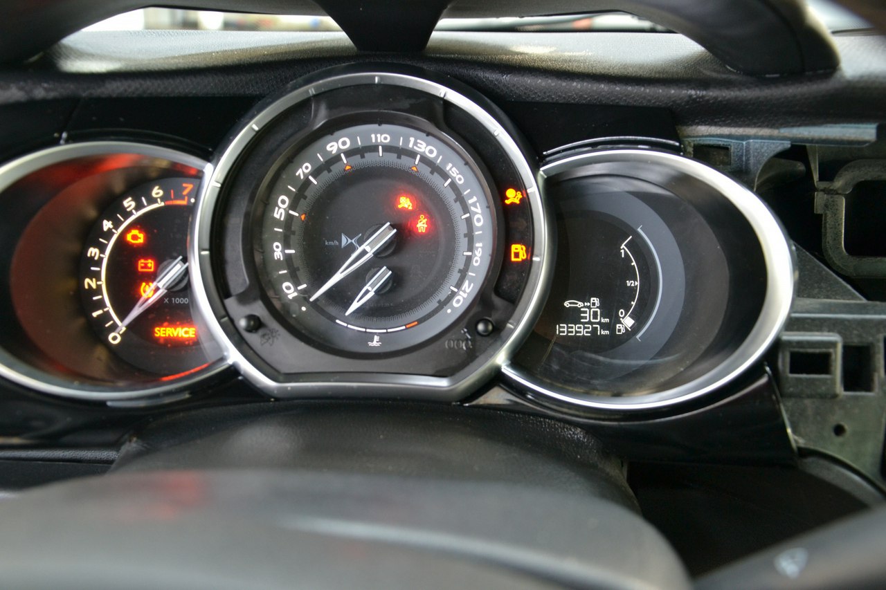 Citroen DS3 - obrazek 10