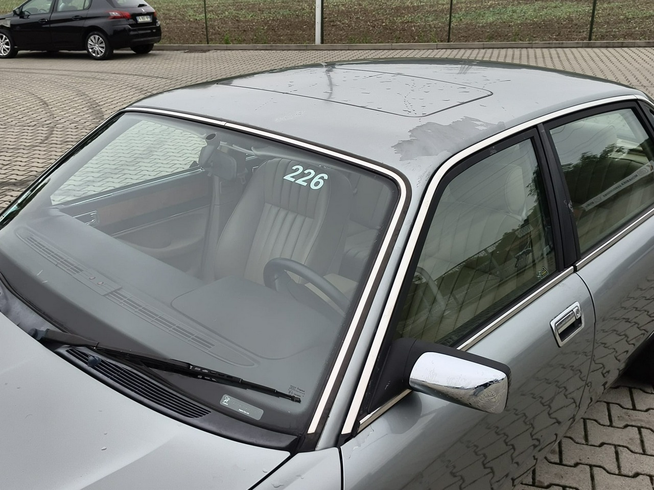 Jaguar XJ - obrazek 21