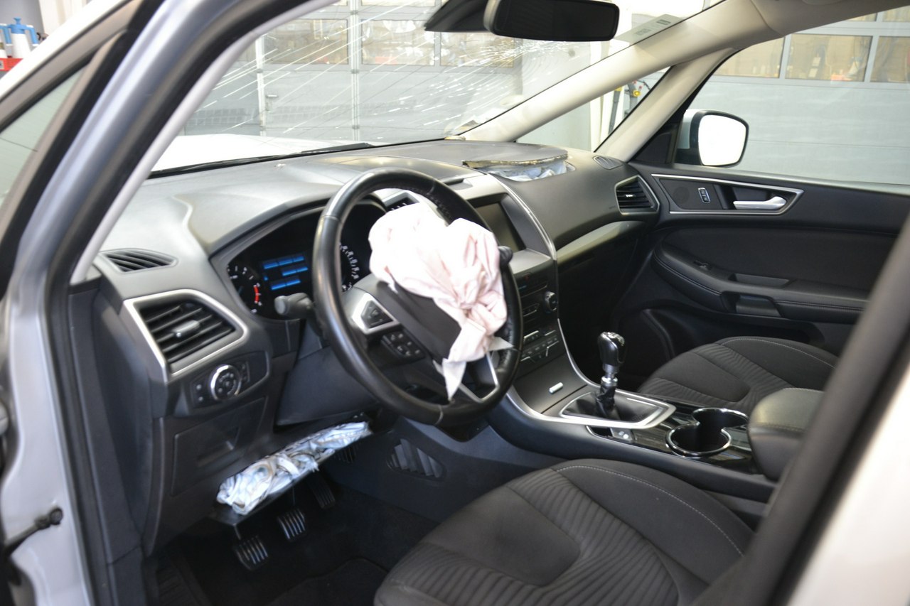 Ford S-Max - obrazek 21