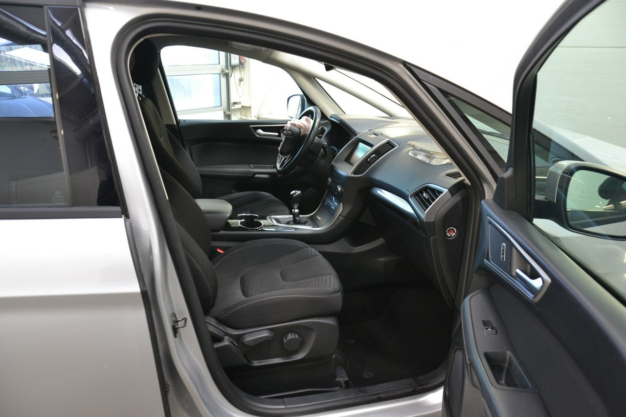 Ford S-Max - obrazek 26