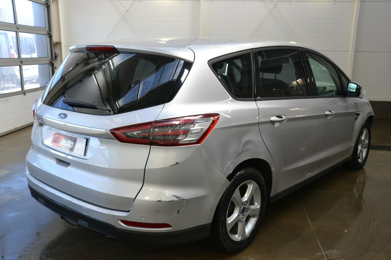 Ford S-Max - obrazek 6