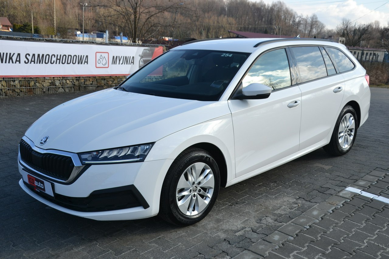 Škoda Octavia - obrazek 3