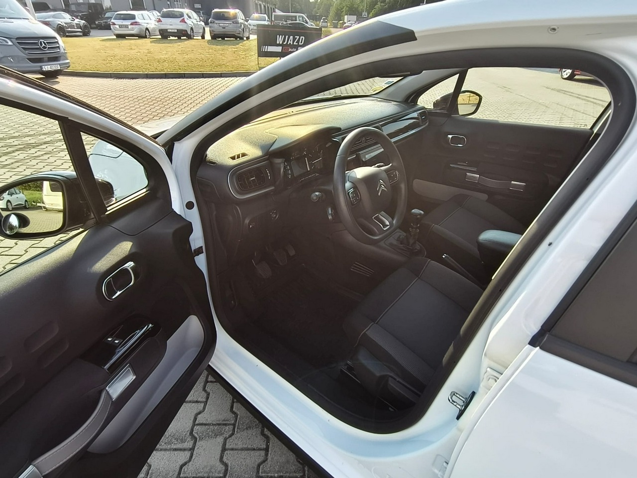Citroen C3 - obrazek 11