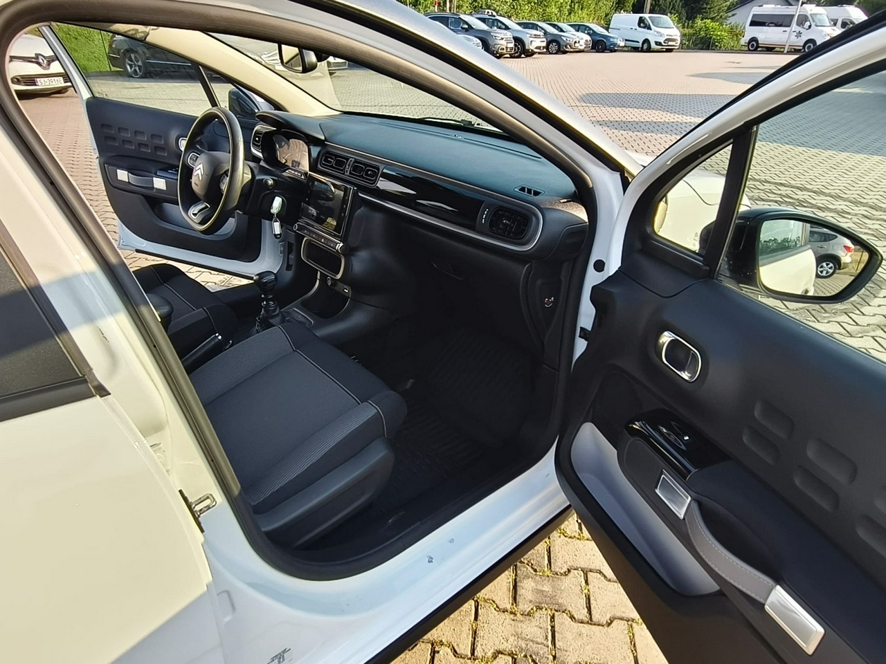 Citroen C3 - obrazek 13