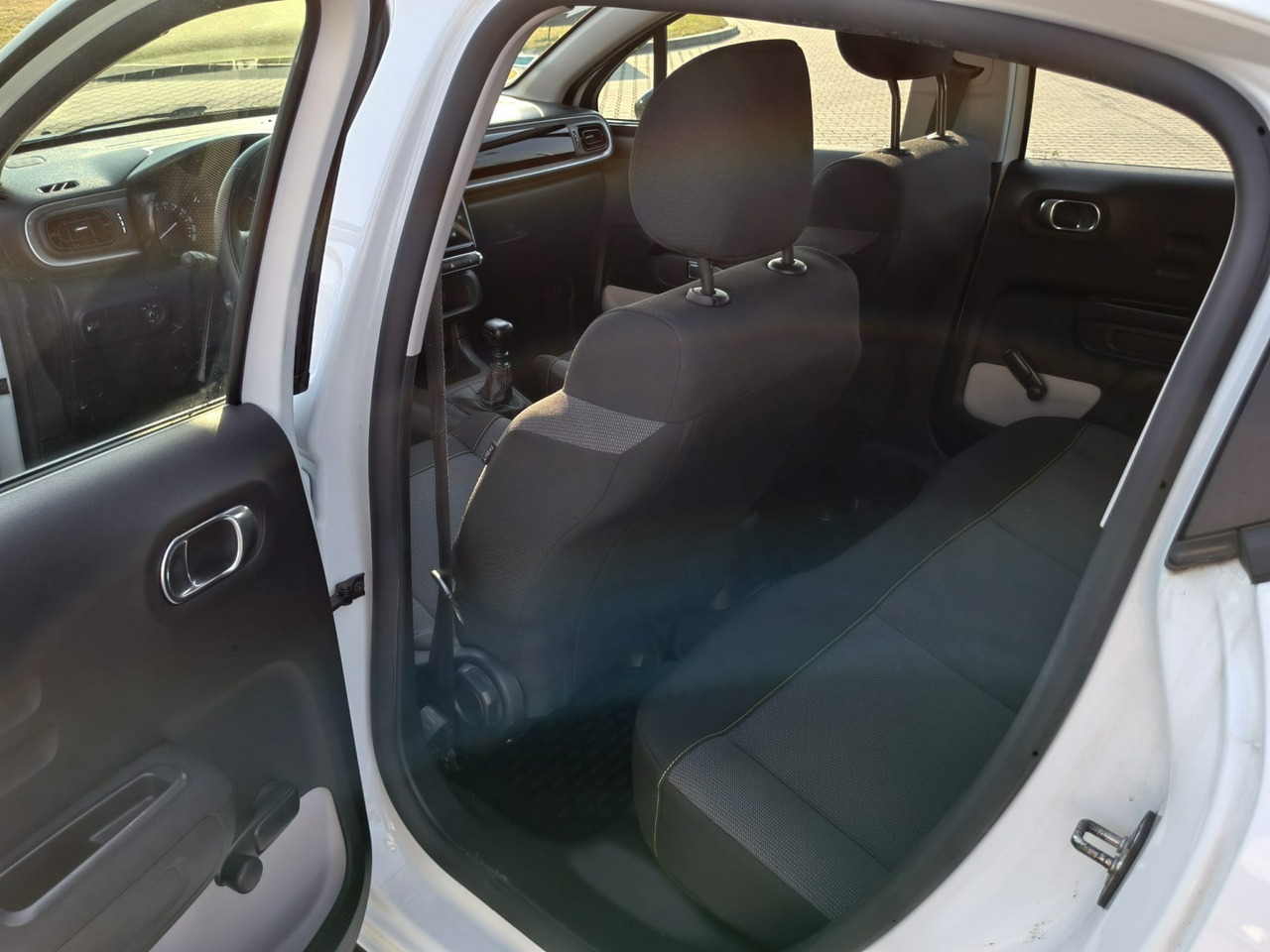Citroen C3 - obrazek 17