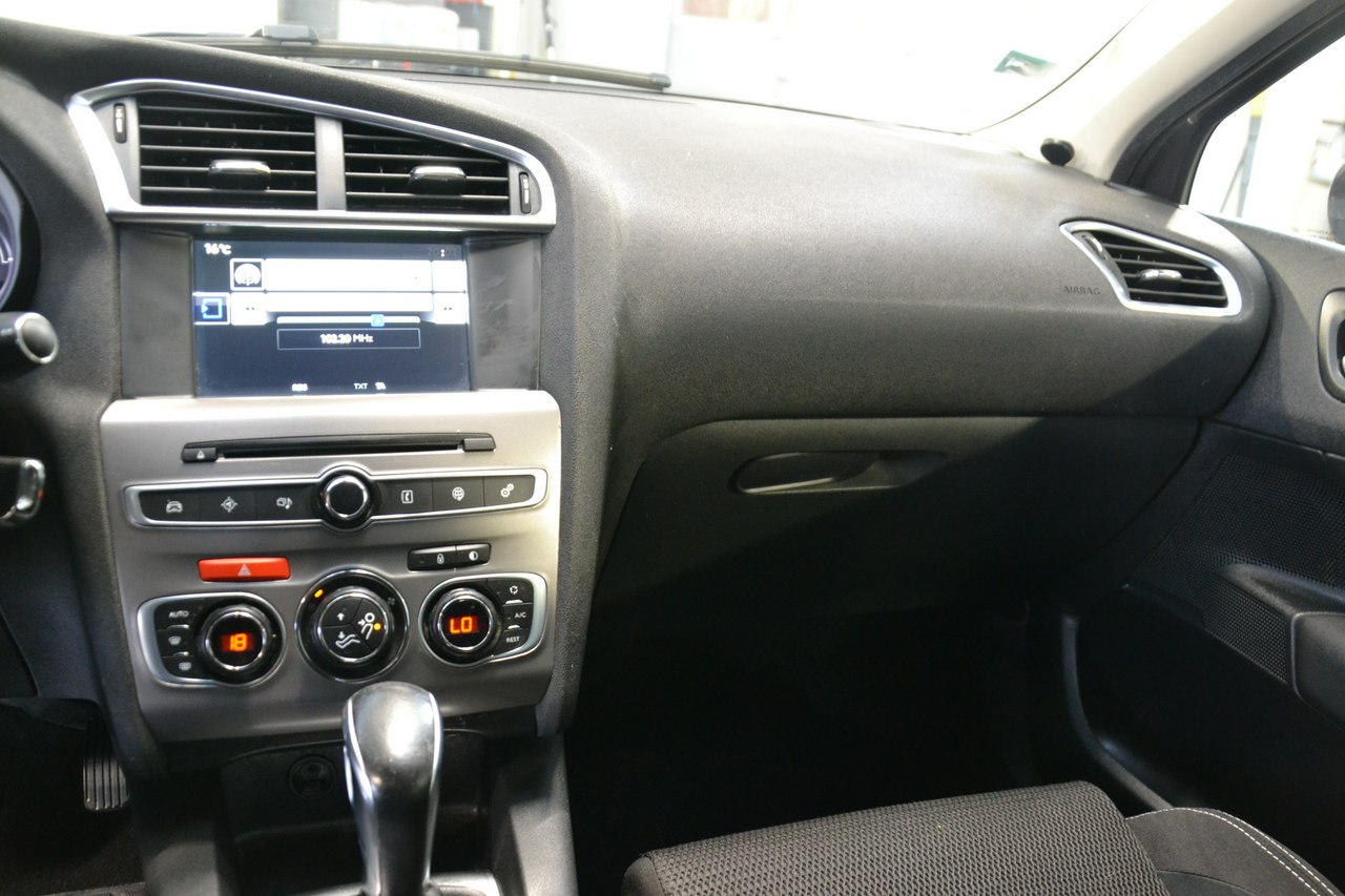 Citroen C4 - obrazek 22