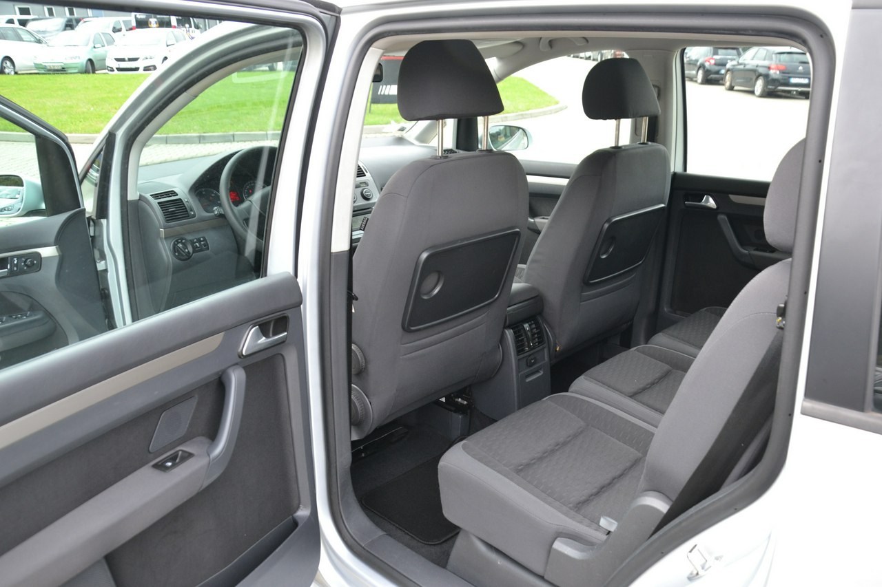 Volkswagen Touran - obrazek 20