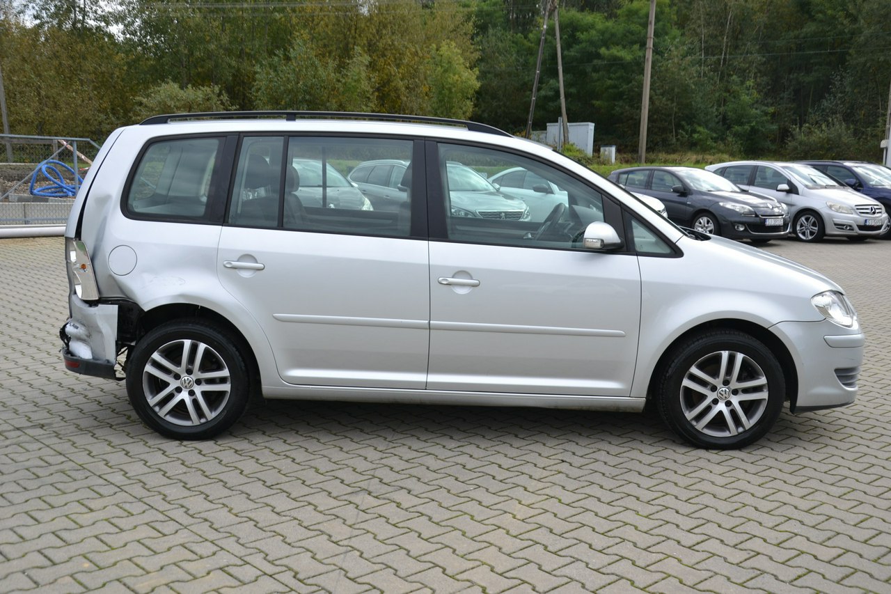 Volkswagen Touran - obrazek 8