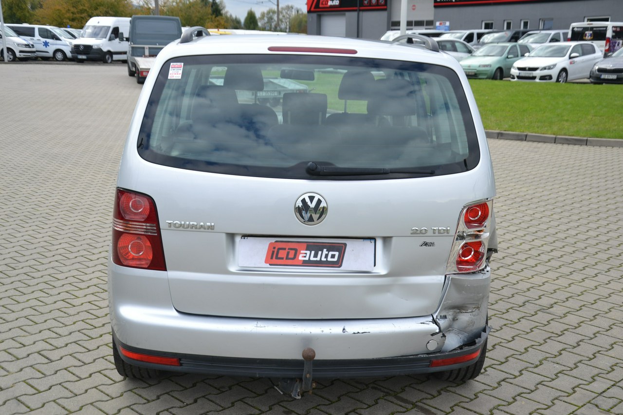 Volkswagen Touran - obrazek 6