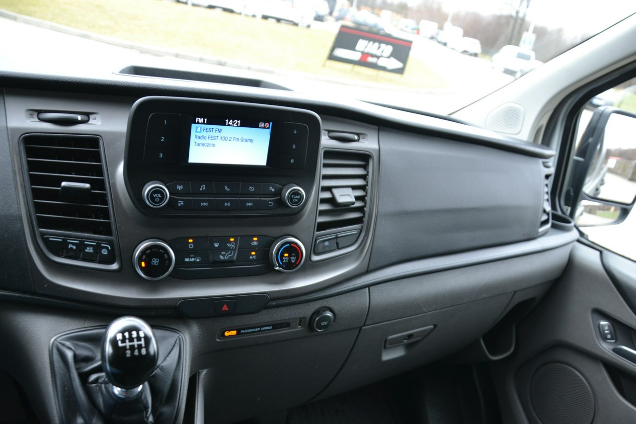Ford Transit Custom - obrazek 11