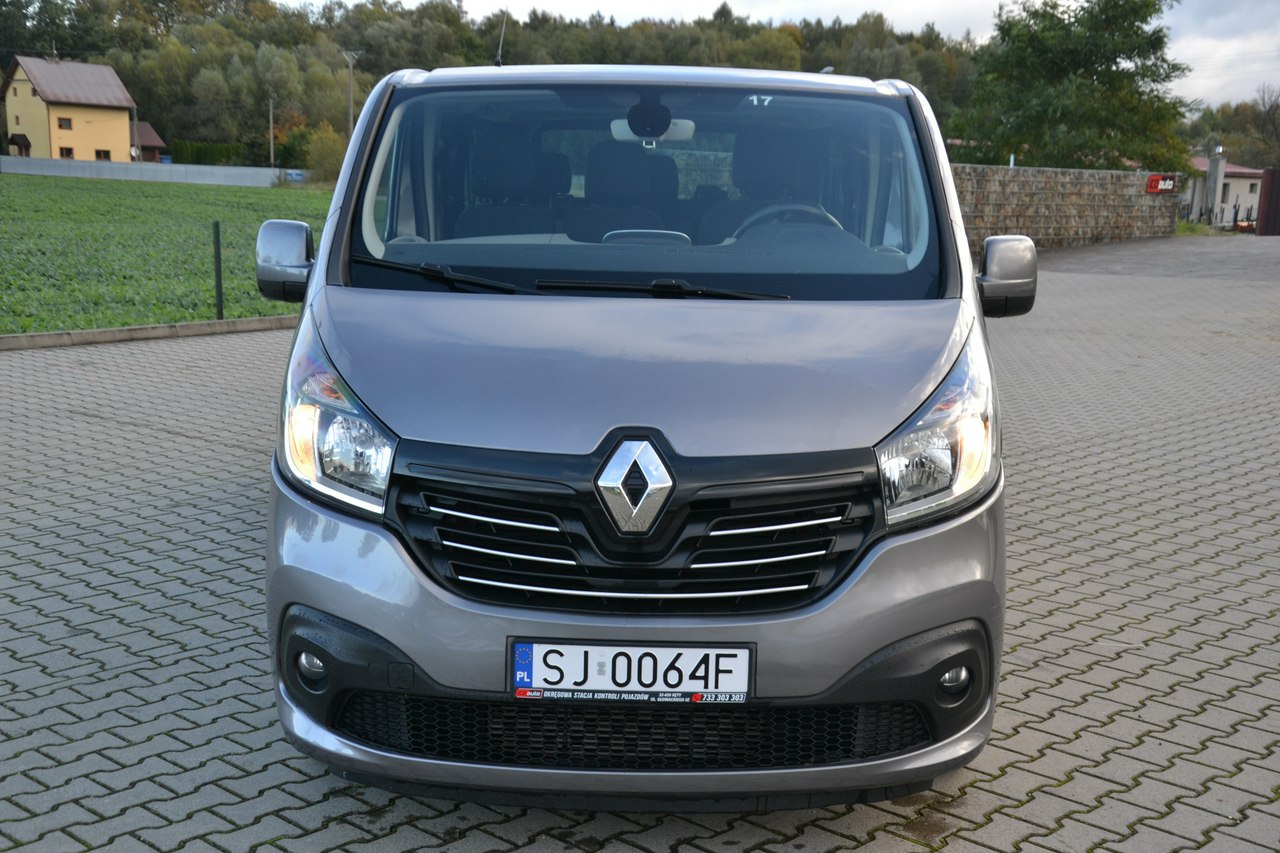 Renault Trafic - obrazek 2