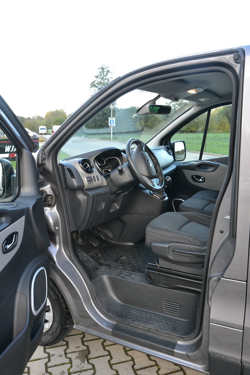 Renault Trafic - obrazek 9