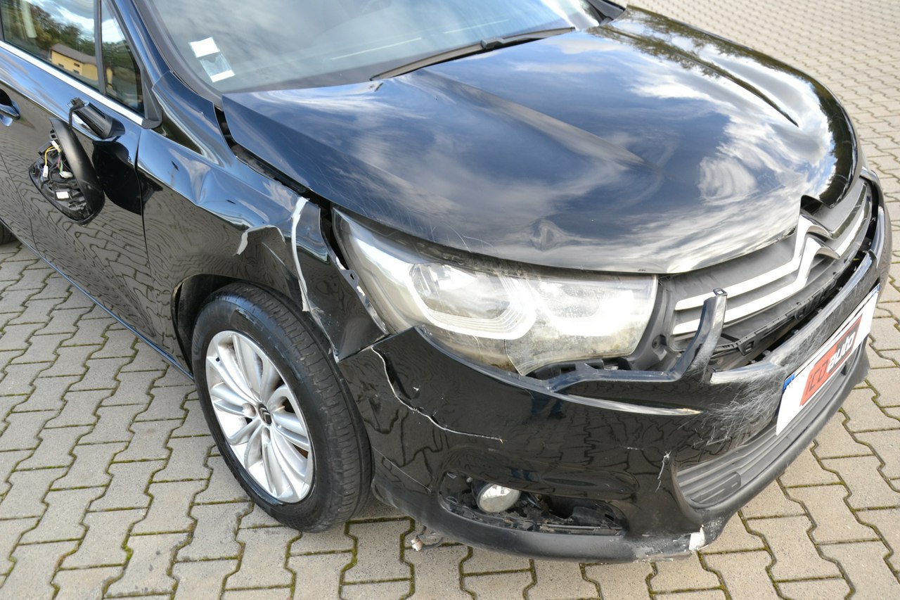 Citroen C4 - obrazek 12