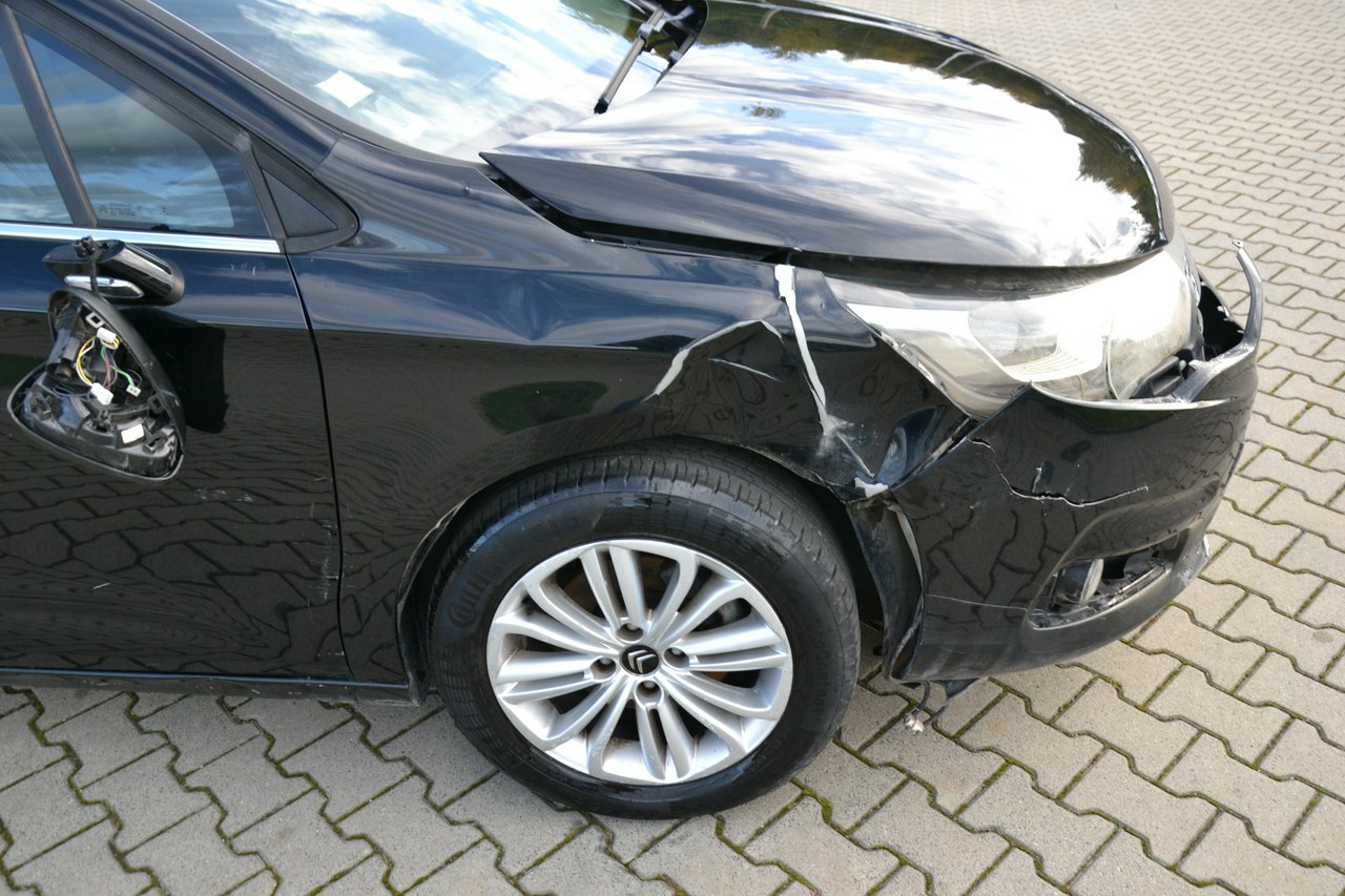 Citroen C4 - obrazek 11