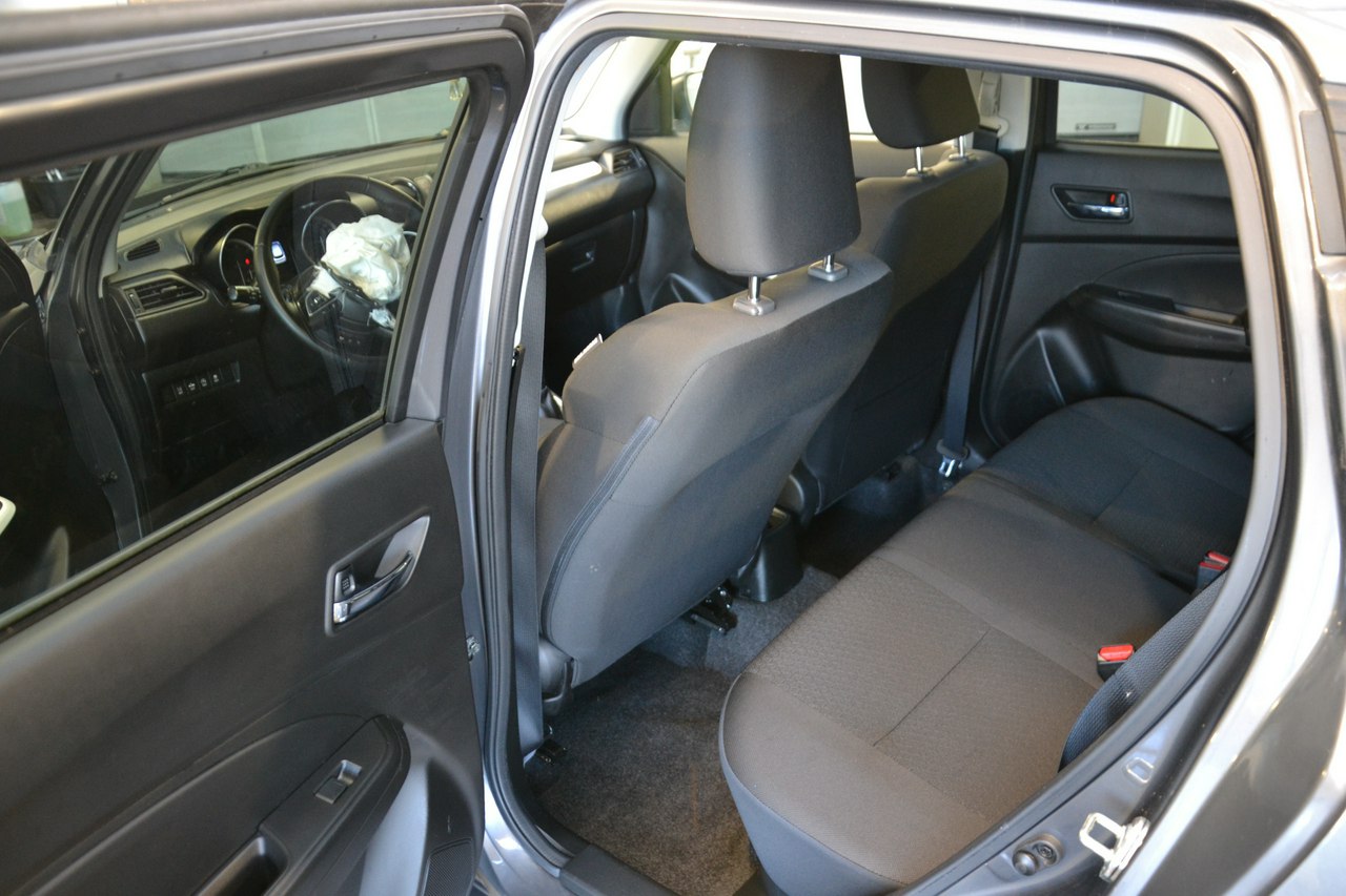 Suzuki Swift - obrazek 21