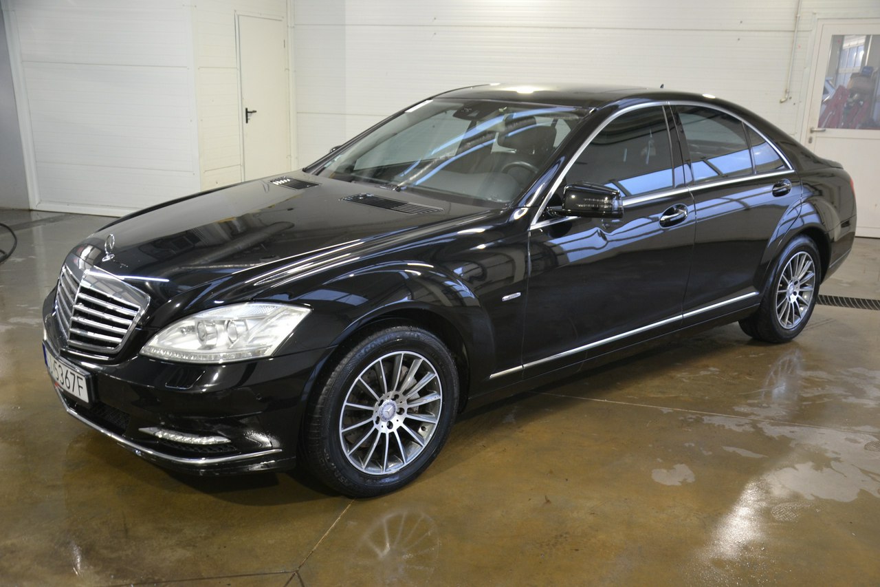 Mercedes S 400 - obrazek 3