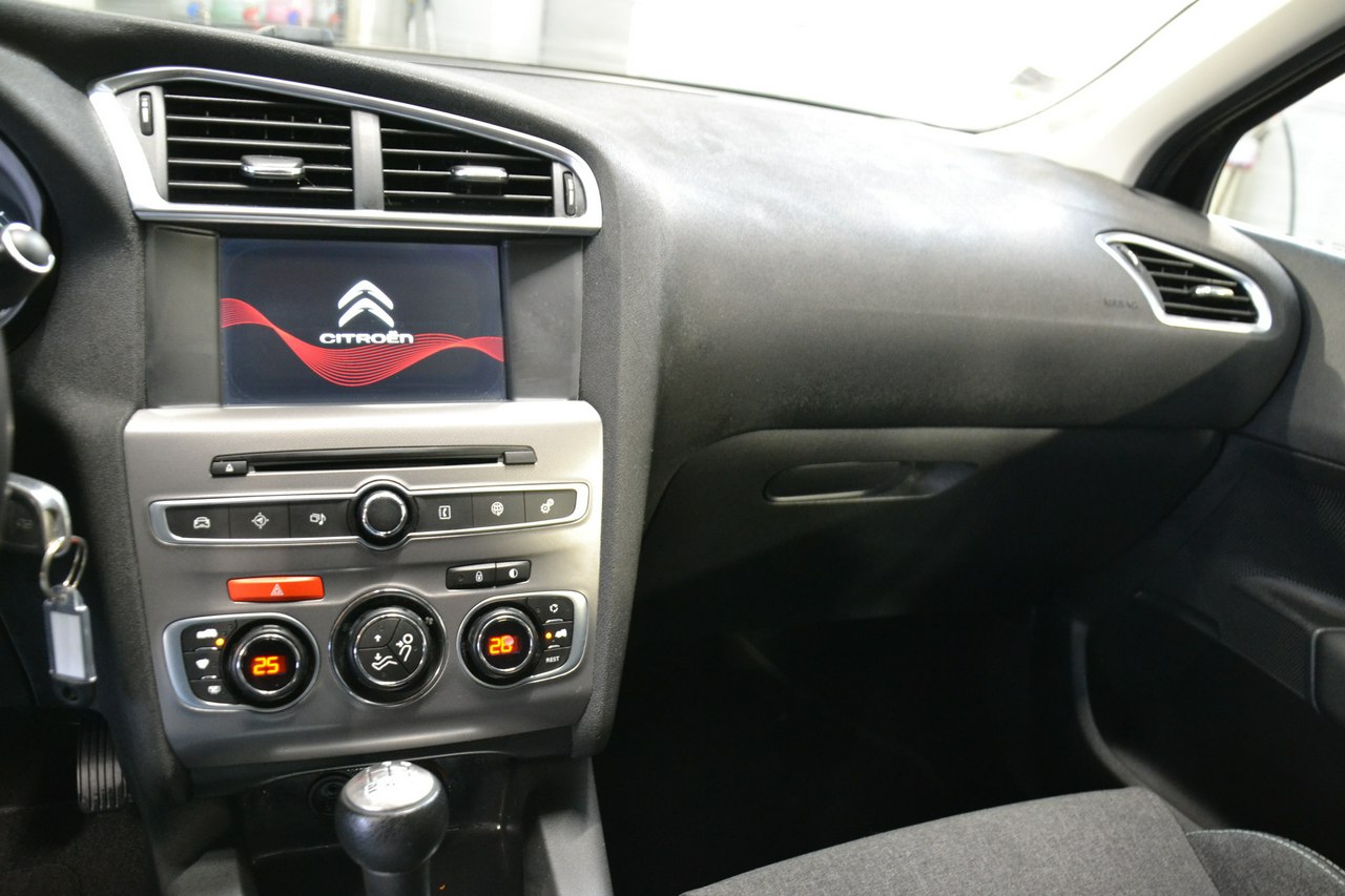 Citroen C4 - obrazek 19