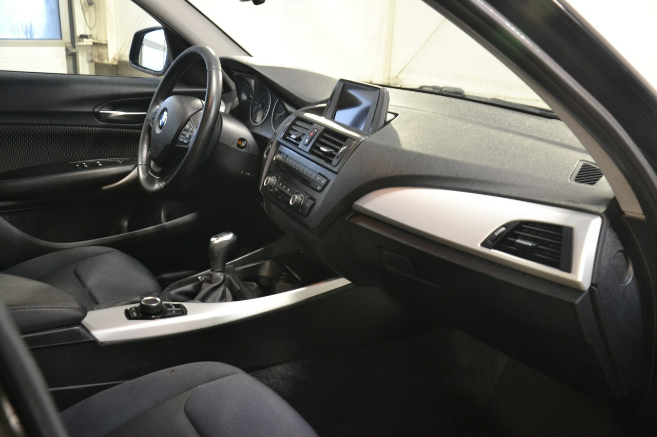 BMW 116 - obrazek 13