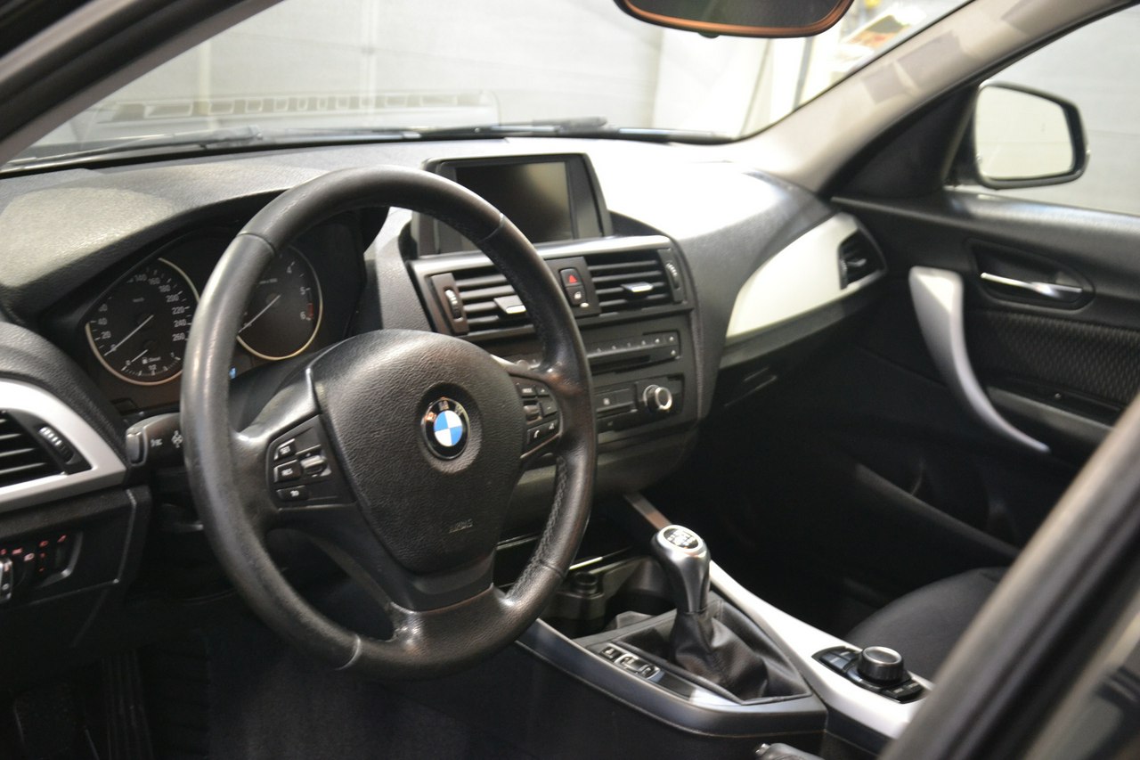 BMW 116 - obrazek 9