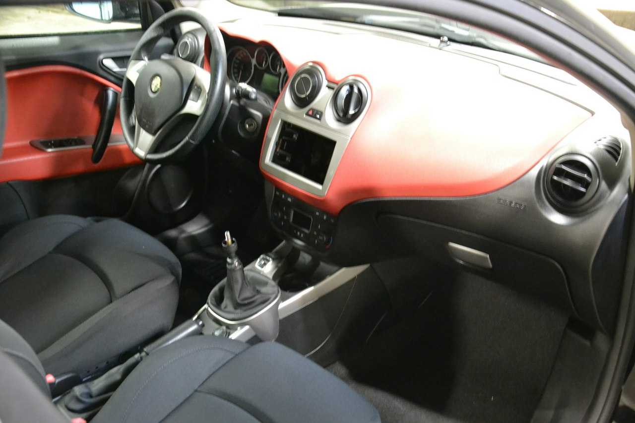 Alfa Romeo Mito - obrazek 16