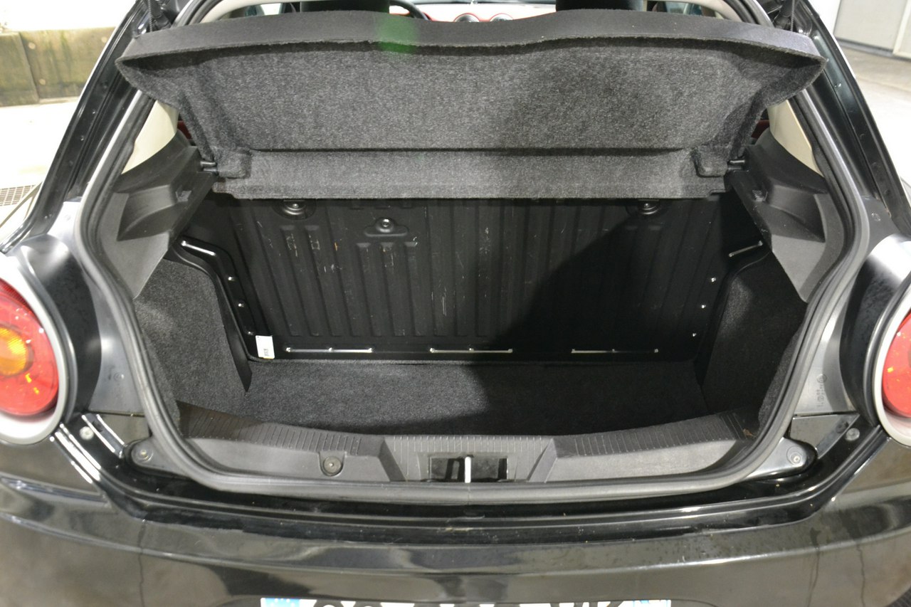 Alfa Romeo Mito - obrazek 18