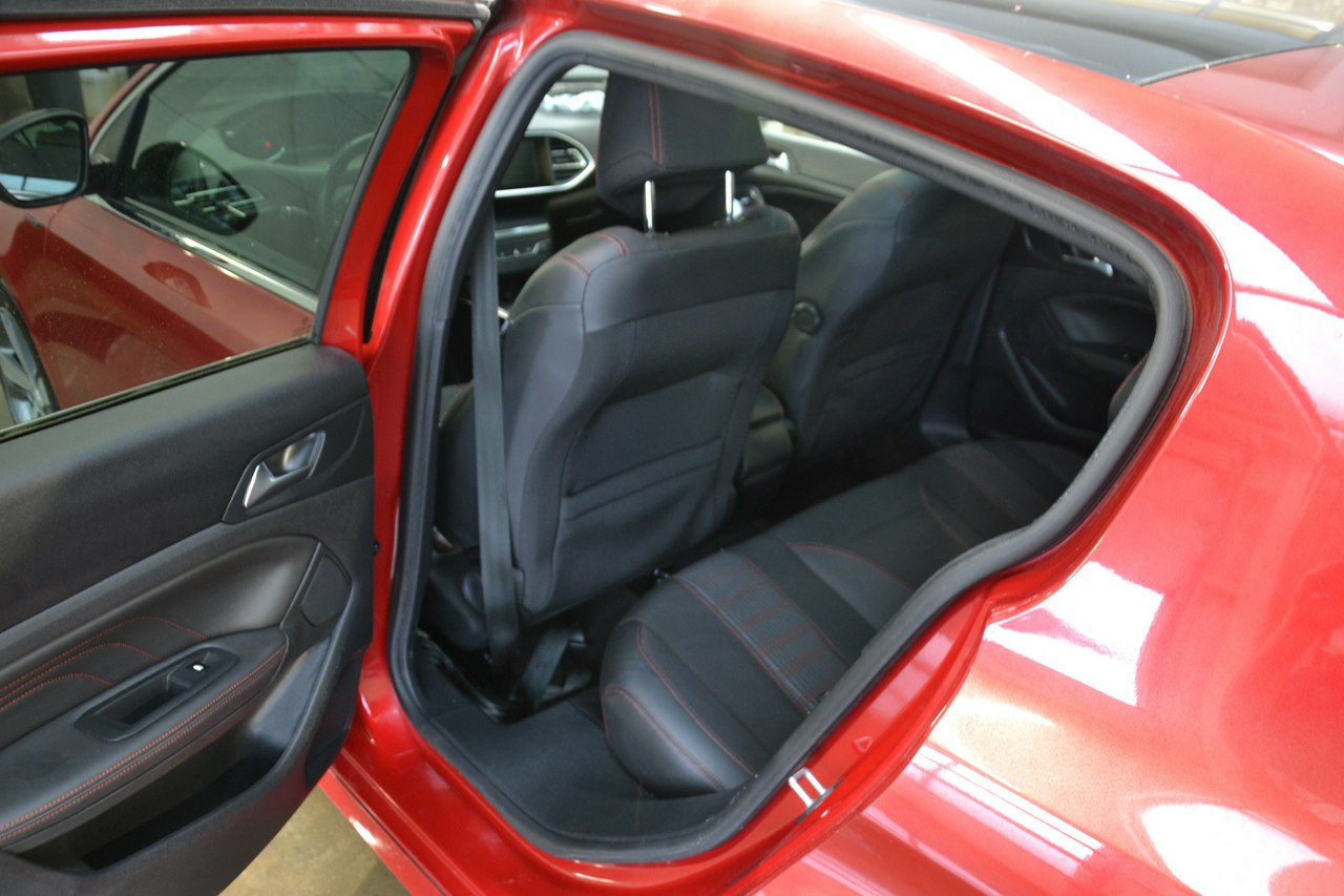 Peugeot 308 - obrazek 14