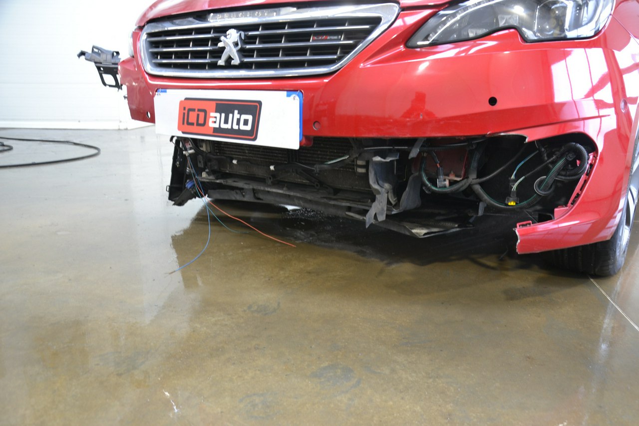 Peugeot 308 - obrazek 19