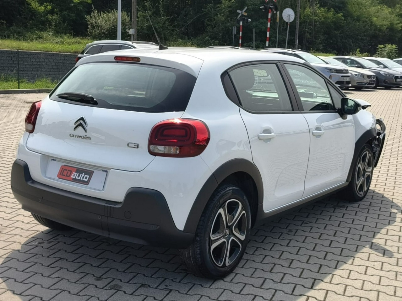 Citroen C3 - obrazek 7