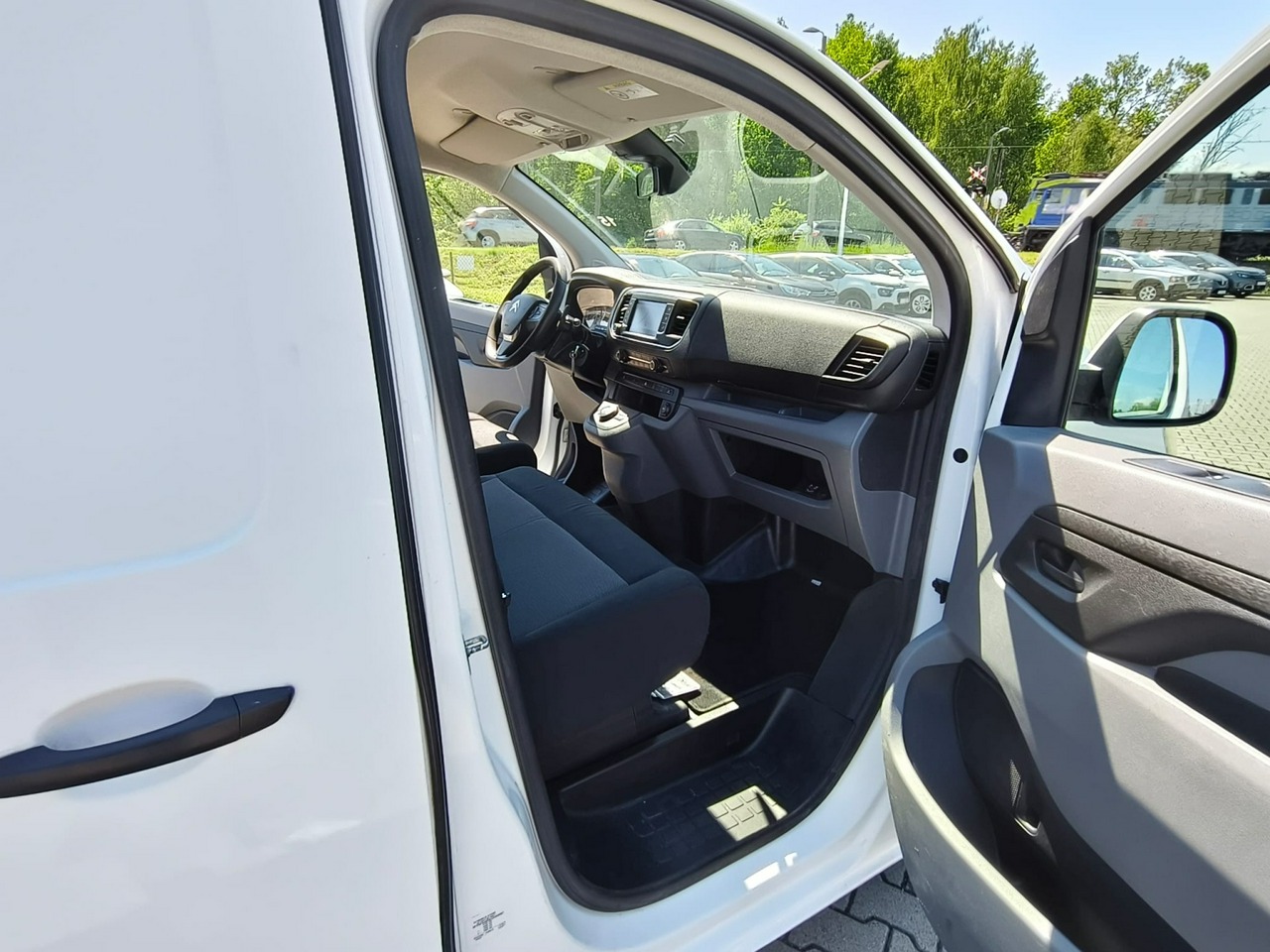 Citroen Jumpy - obrazek 16