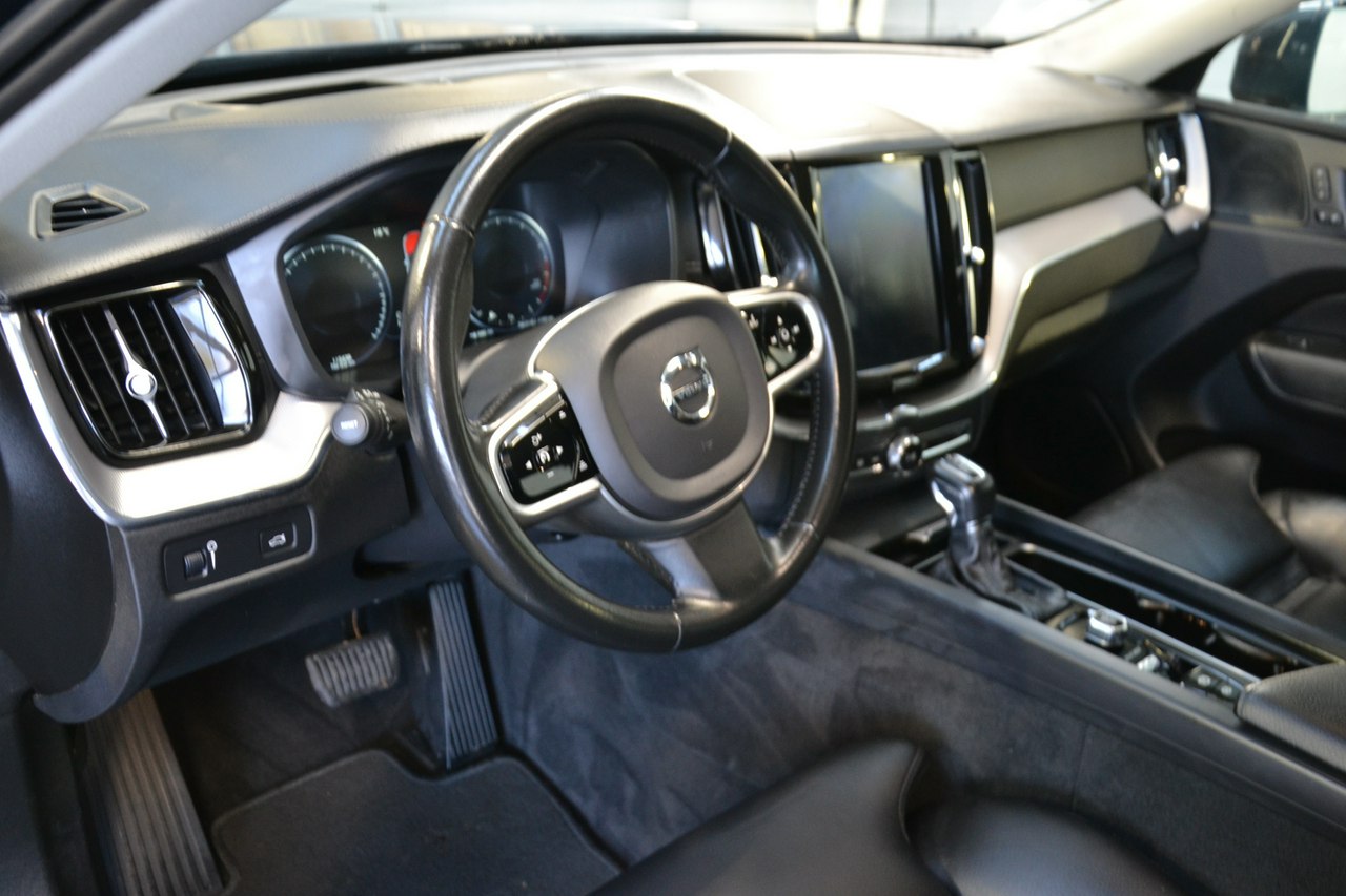 Volvo XC 60 - obrazek 10