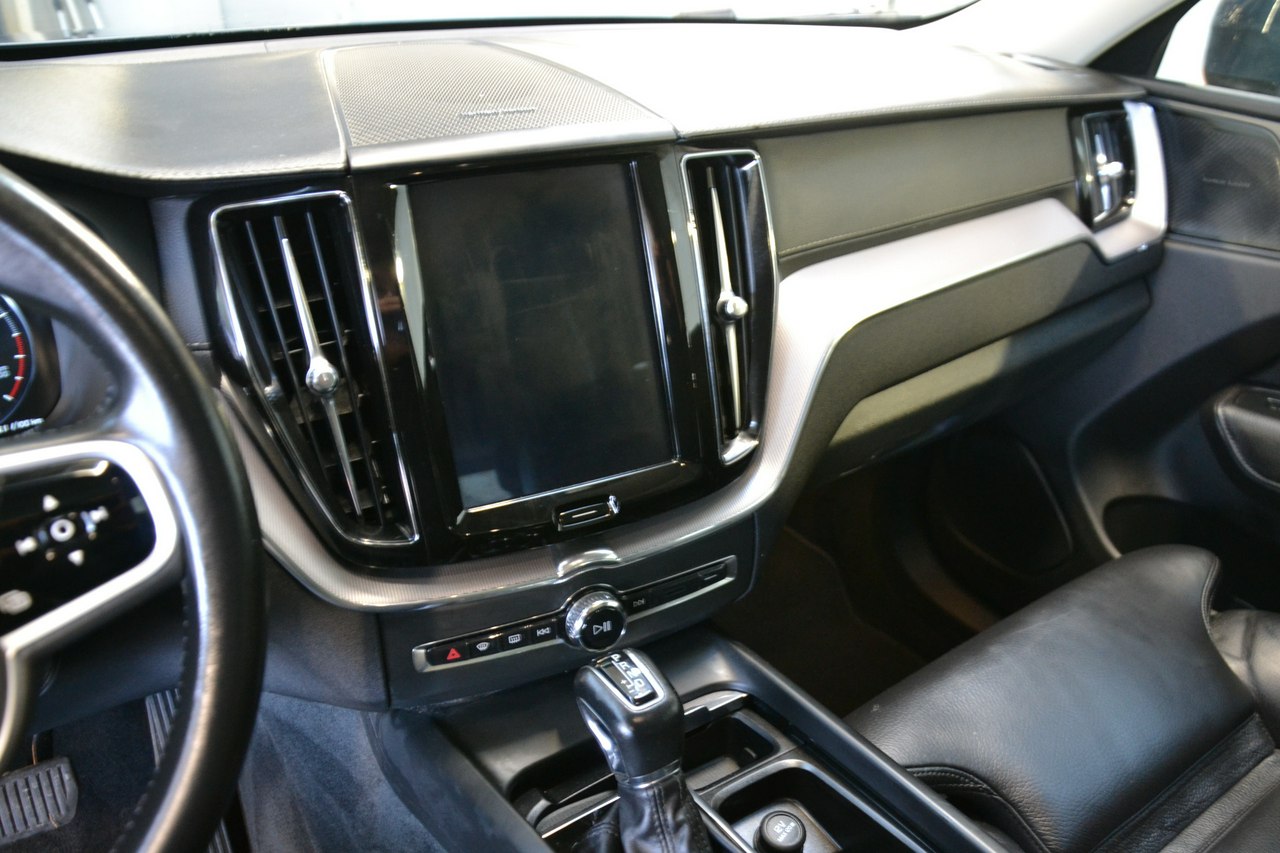 Volvo XC 60 - obrazek 11