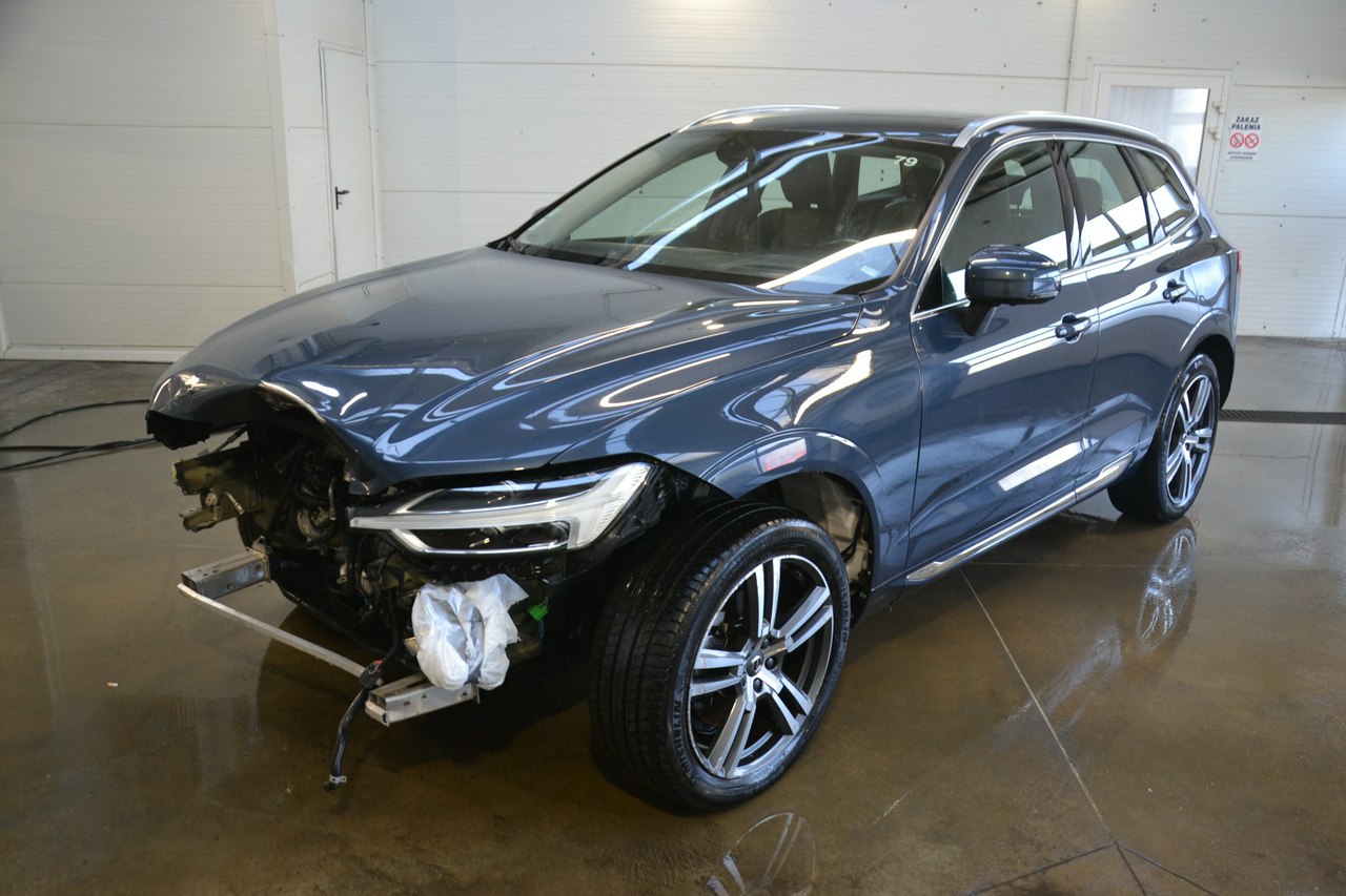 Volvo XC 60 - obrazek 3