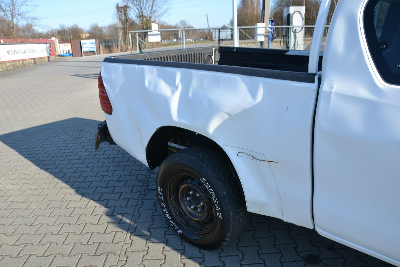 Toyota Hilux - obrazek 9