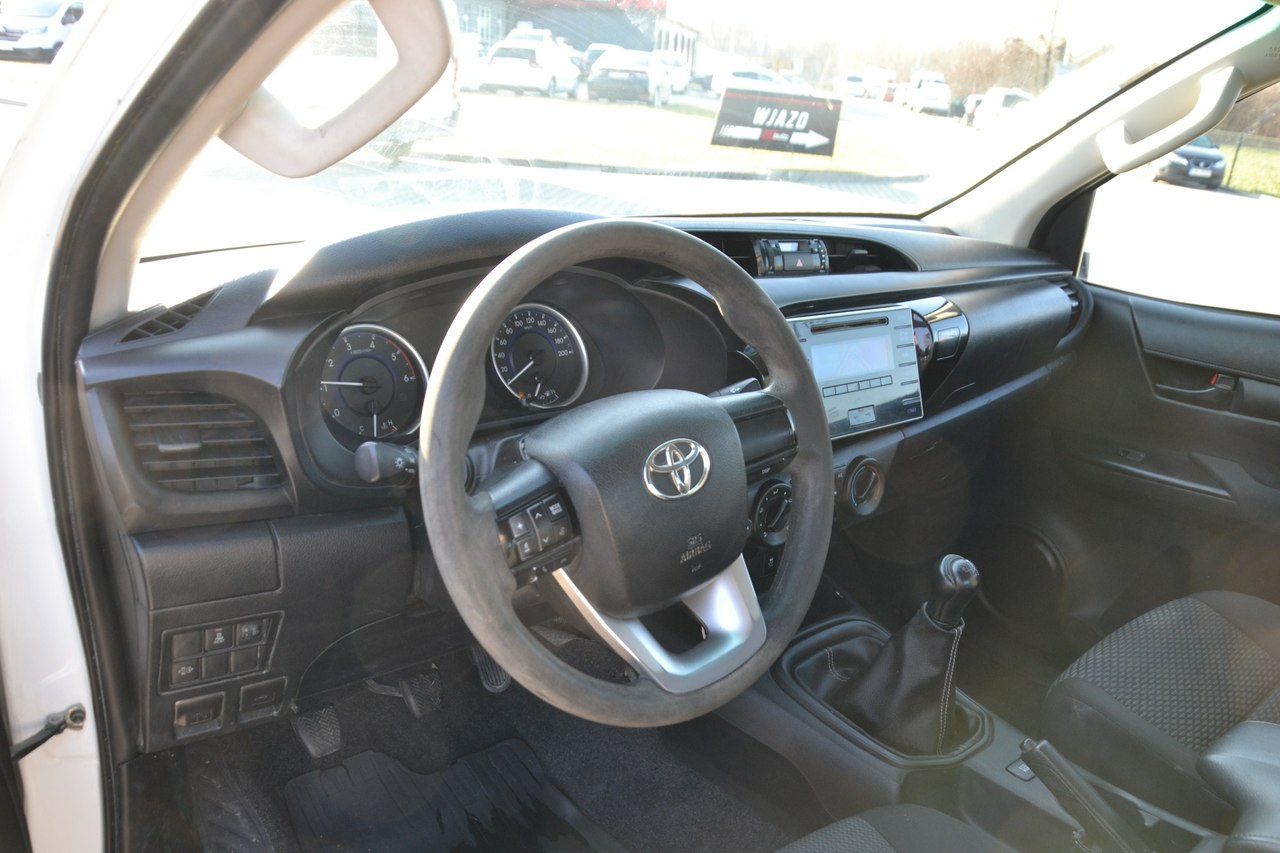 Toyota Hilux - obrazek 20