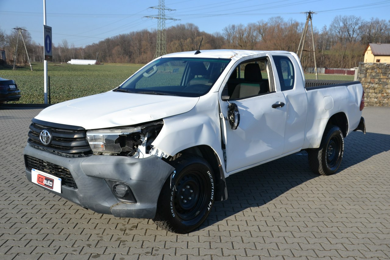 Toyota Hilux - obrazek 3