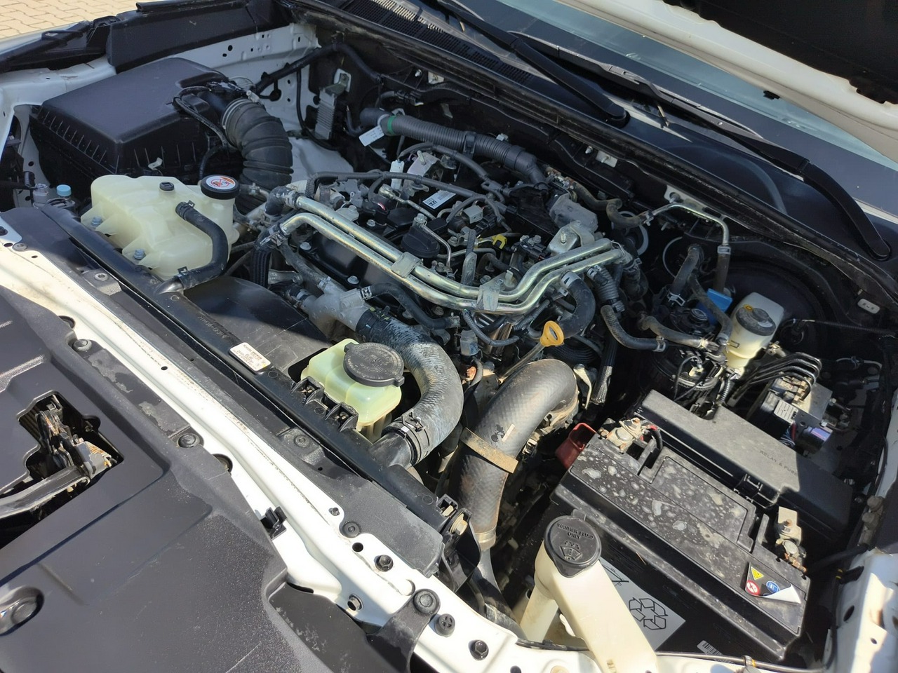 Toyota Hilux - obrazek 40