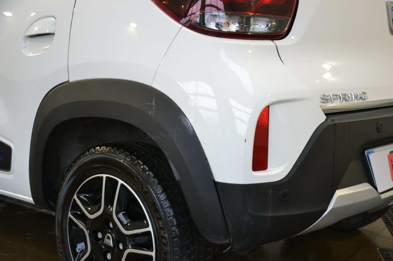 Dacia spring - obrazek 14