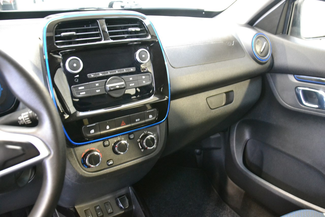 Dacia spring - obrazek 19