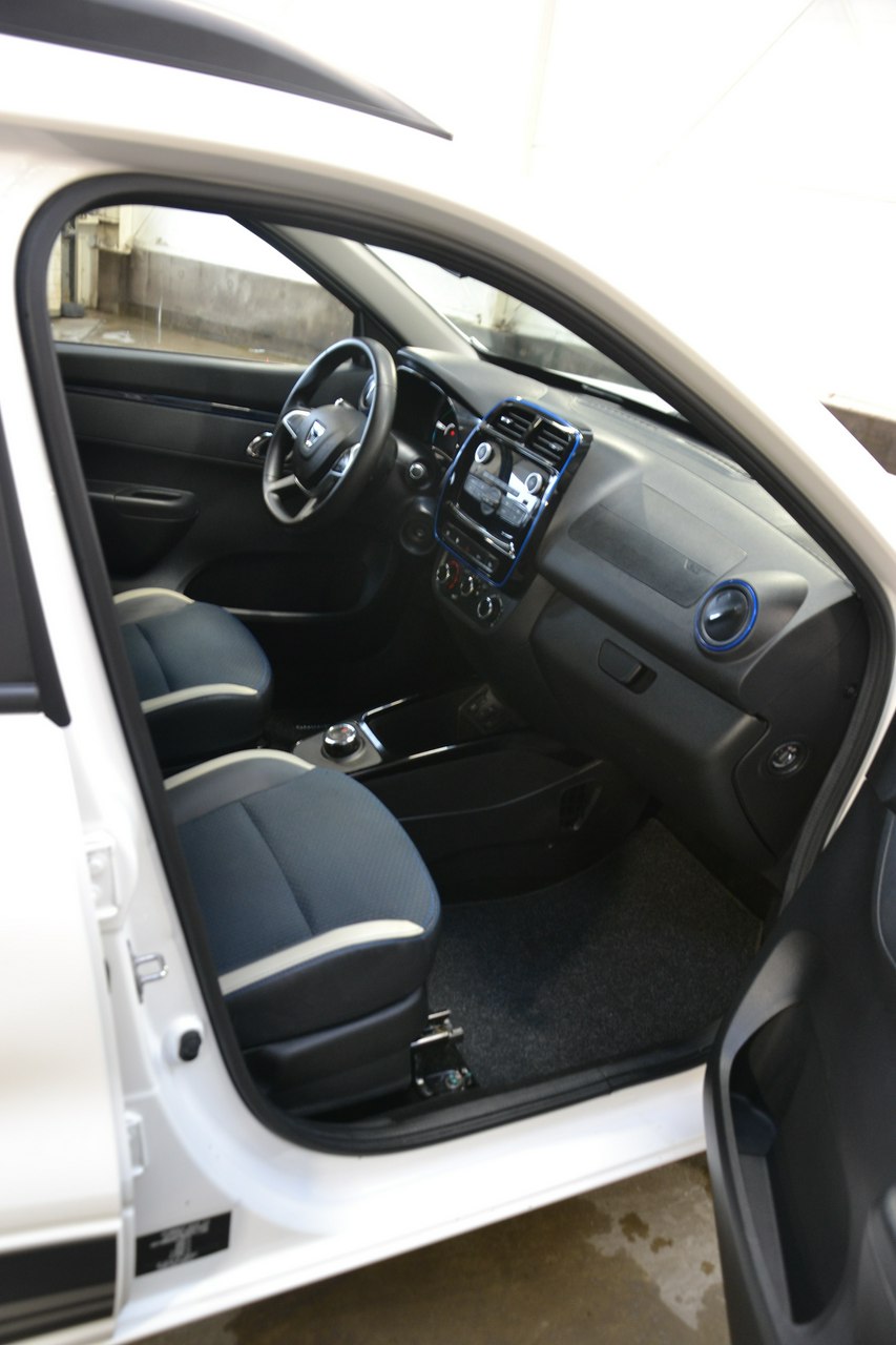 Dacia spring - obrazek 20