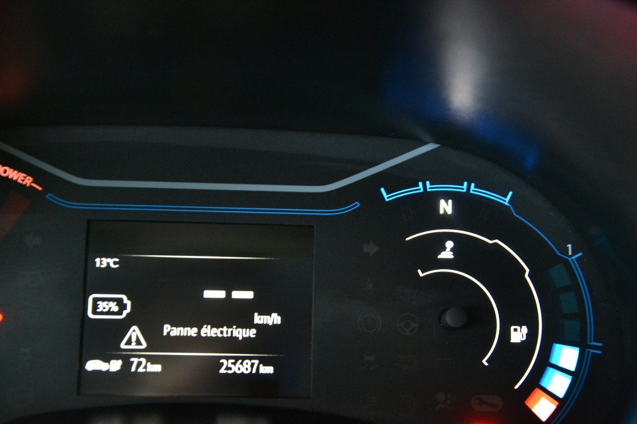 Dacia spring - obrazek 18