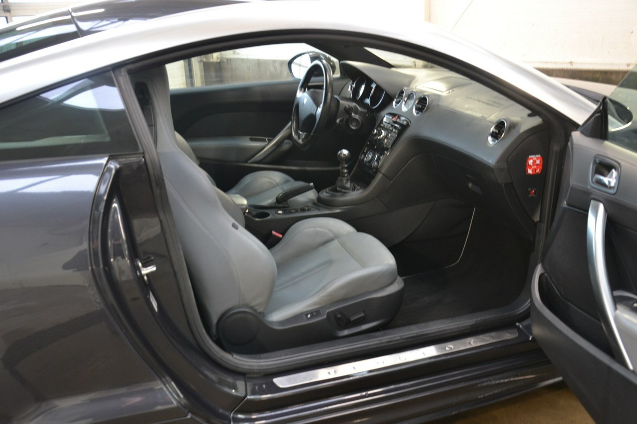 Peugeot RCZ - obrazek 16