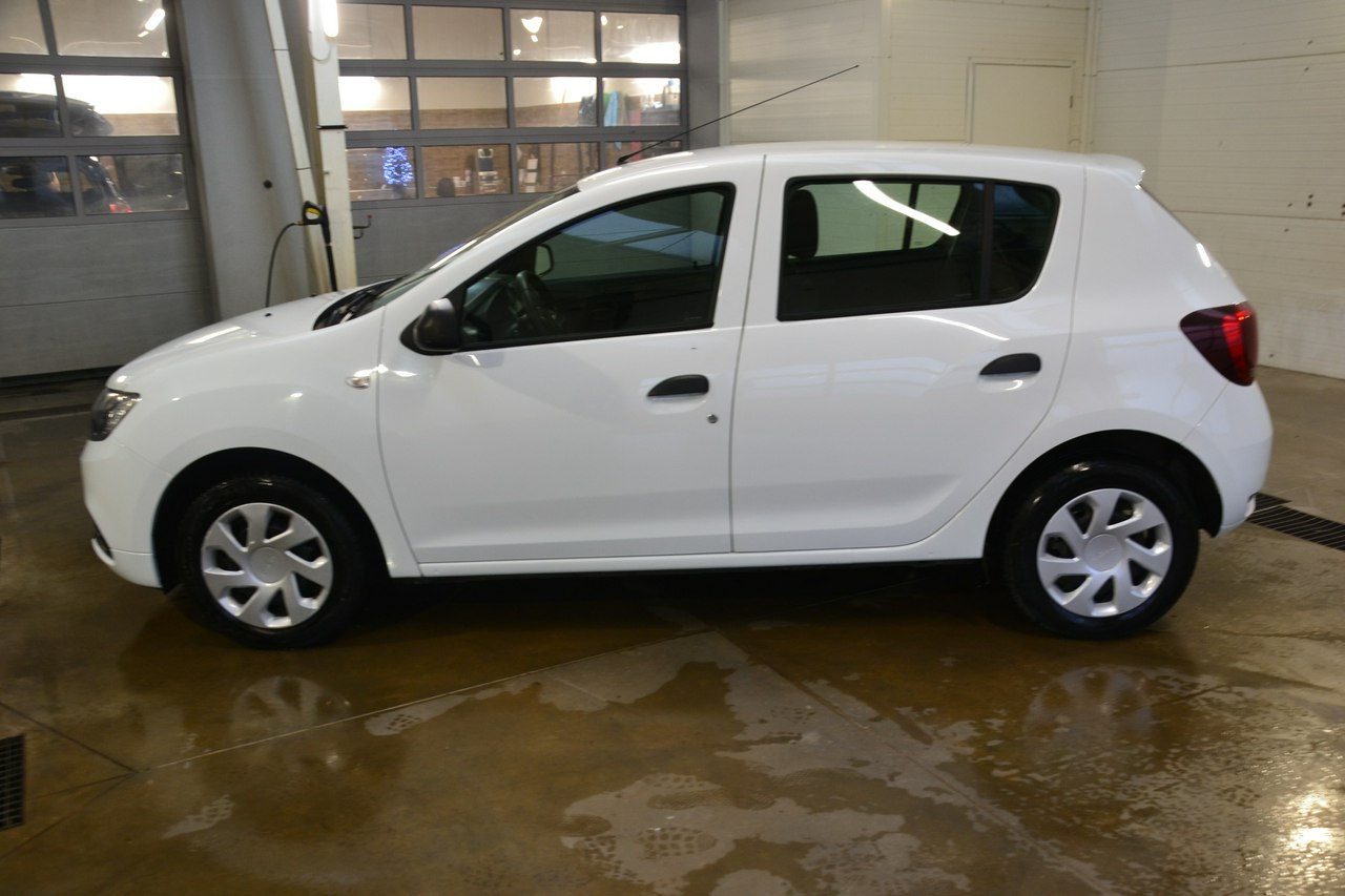 Dacia Sandero - obrazek 4