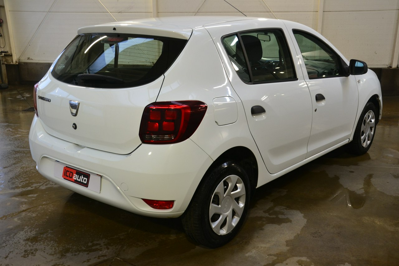 Dacia Sandero - obrazek 7