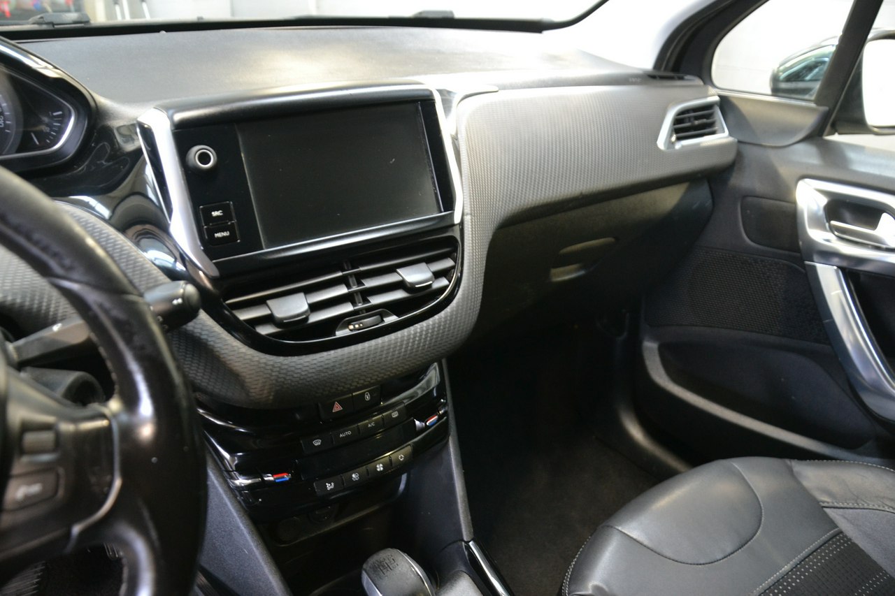 Peugeot 2008 - obrazek 17