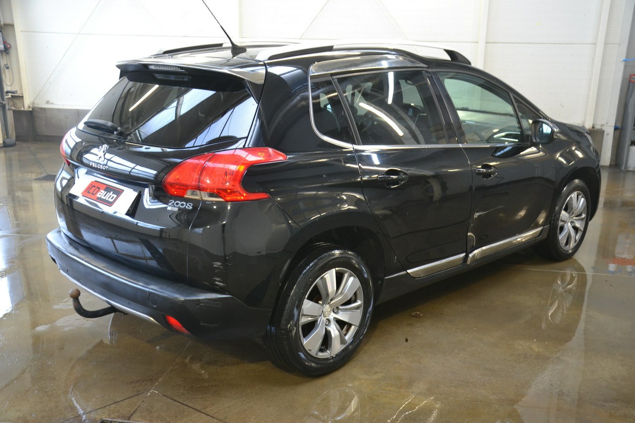 Peugeot 2008 - obrazek 7